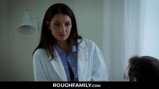 Silvia เซจตรวจสอบการก่อลูกชายของเธอไอ้นั่นของลุกตั้งแน่