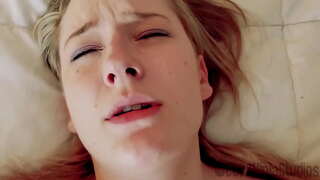 ขั้นที่ลูกจะให้แม่ไปบ้านเขาและ Cums ในของเธอไอ้เทรลเลอร์