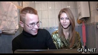 หลังจะเปลื้องผ้าล่อนจ้อน