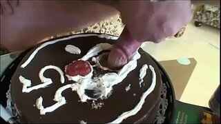 ผู้ใหญ่ชายคนต้องการให้แม่เป็นวัยรุ่นคืนวันศุกร์สำคั Vol. อายุ 17