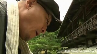 ใหญ่ก้นของน้องกฏหมายถูกพบโดยน้องชาย