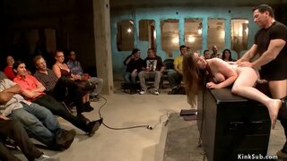 ร้อนแรงใหญ่หัวนมใช่ผู้หญิงผมสีบรูเน็ตทาสยกของเคนเนดี้คืออดัมส์ถูกมัดและทุกอย่างที่ราดวิปโดย lezdom เจ้าหญิงของดอนน่า Dolore นั้นจะได้อึ๊บจิ๋มโดยไอ้จ้อนใหญ่จอห์นแข็งแกร่งในที่สาธารณะ